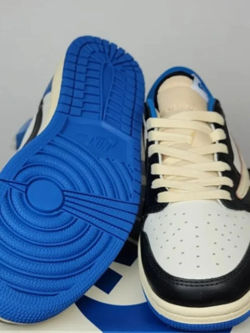 Air Jordan 1 Low Fragment × Travis Scott Men's Shoes